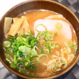 和っとびっくり！和風な、あごだしラーメン